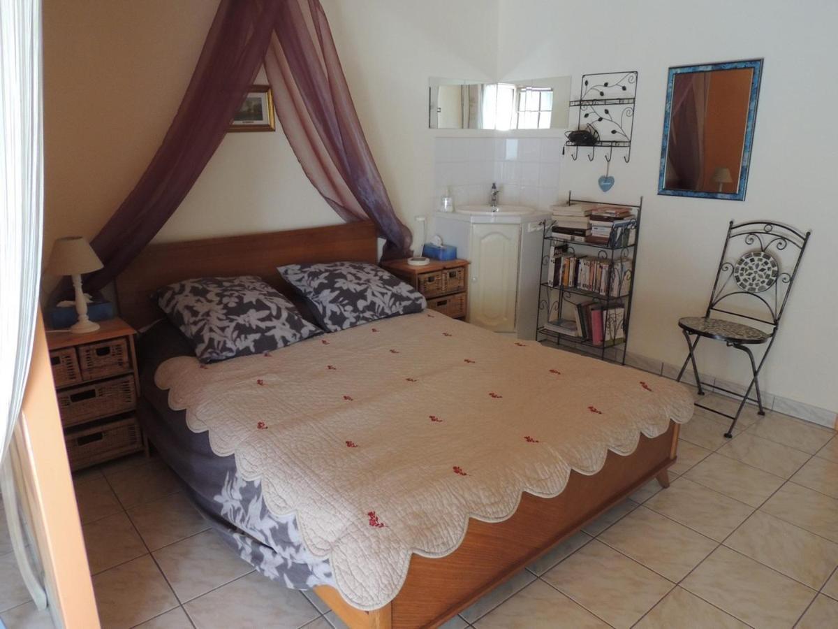 Bed and Breakfast Anemones Et Asters Ayse Exterior foto